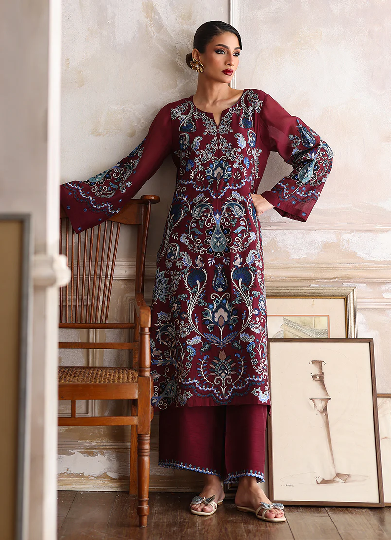NEW ARRIVALS RTW